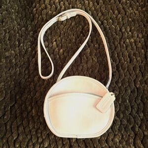 Vintage 90s Coach Chester Canteen Mini Circle Legacy 9982 White Crossbody Bag